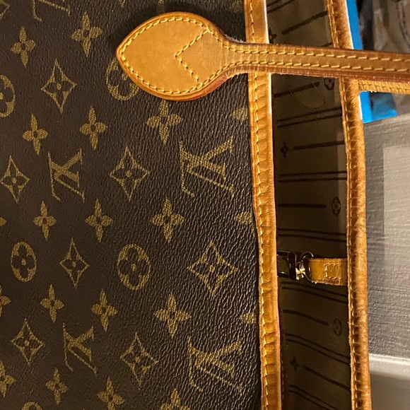 Louis Vuitton VINTAGE MM Neverfull #17737 Classic Monogram Canvas Leather Tote - Picture 3 of 15